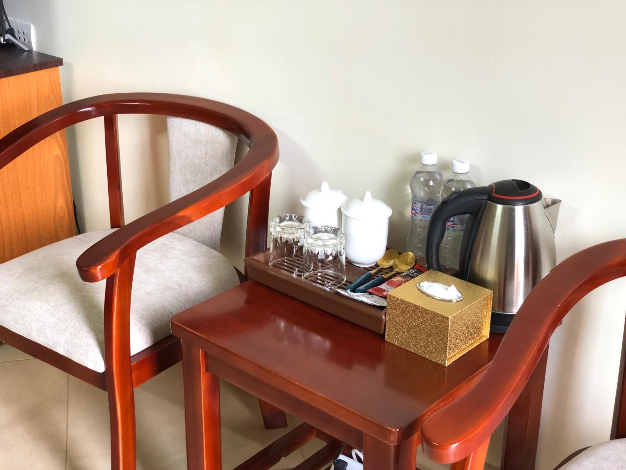 Maya Homestay Хюэ Экстерьер фото